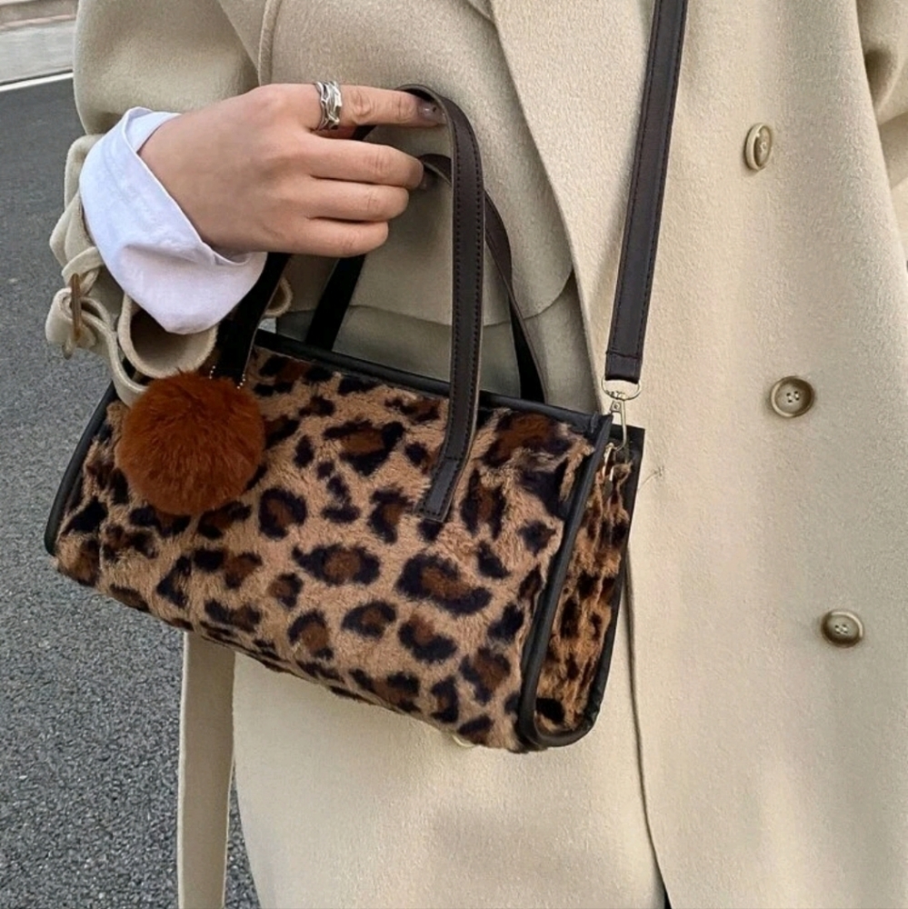 Leopard Print Faux Fur Purse.